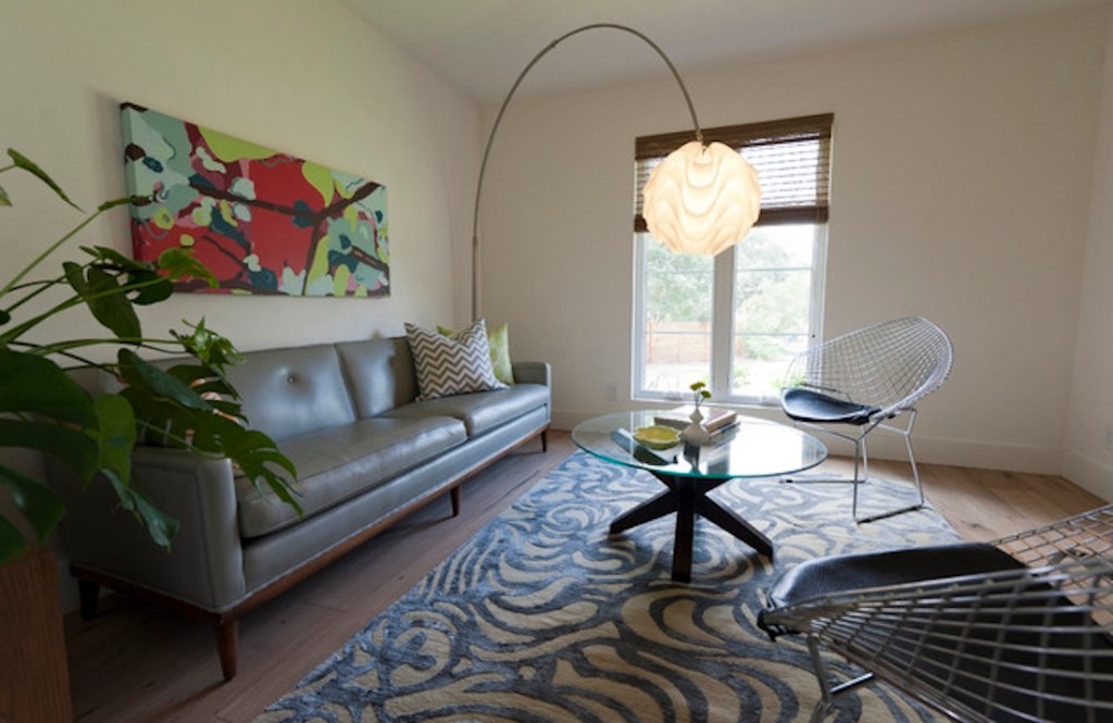 Emma Gardner Designs area rug. (Photo from EGD gallery)